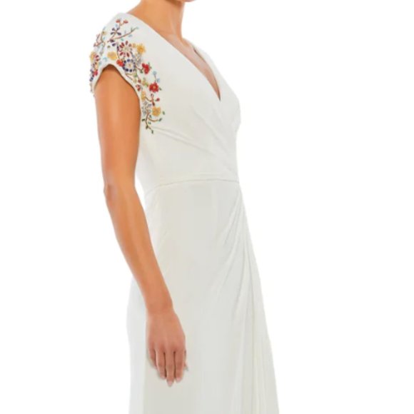 MAC DUGGAL EMBELLISHED CAP SLEEVE JERSEY STRETCH WRAP WHITE GOWN SZ 6 - Picture 3 of 9